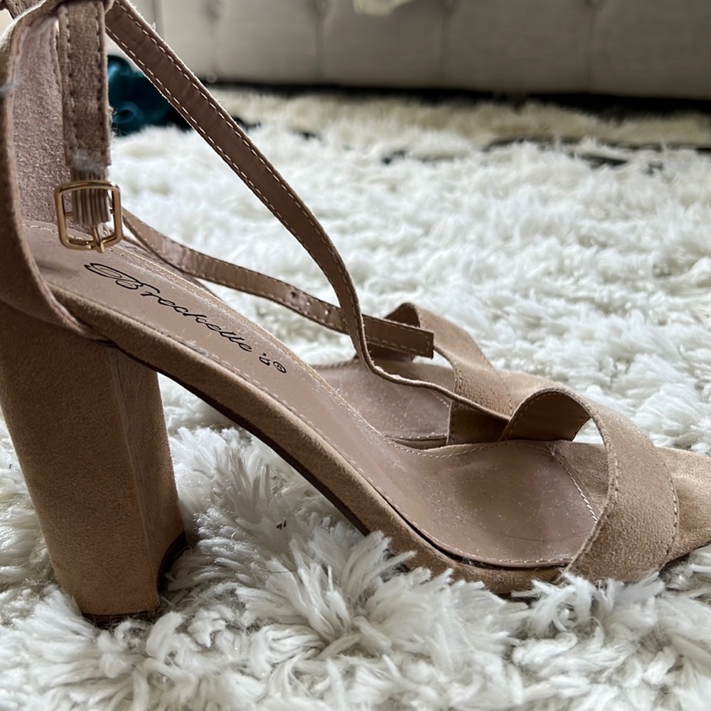 Tan heels